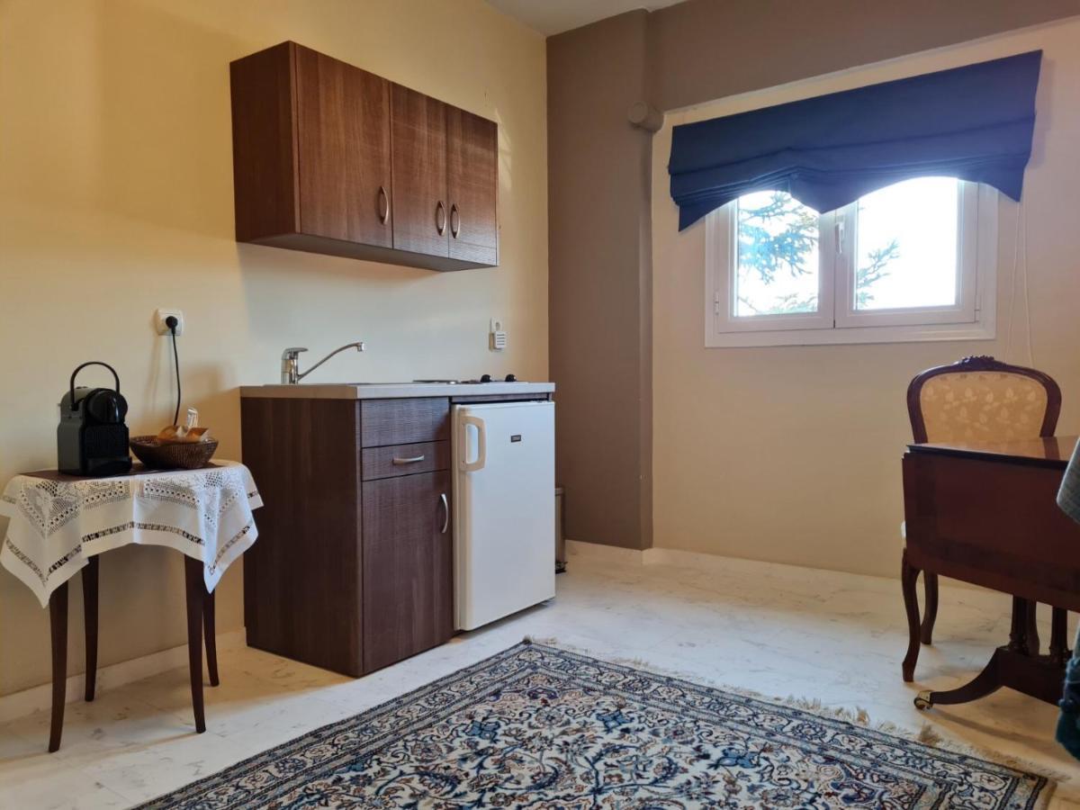 Papastavrou Apartments Kalavryta Buitenkant foto
