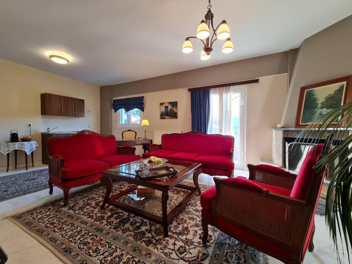 Papastavrou Apartments Kalavryta Buitenkant foto