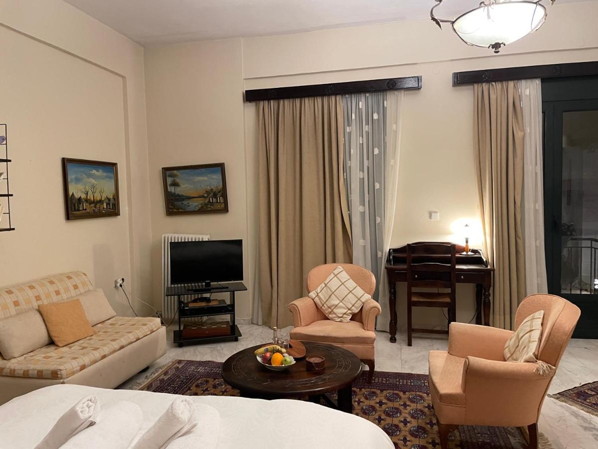 Papastavrou Apartments Kalavryta Buitenkant foto